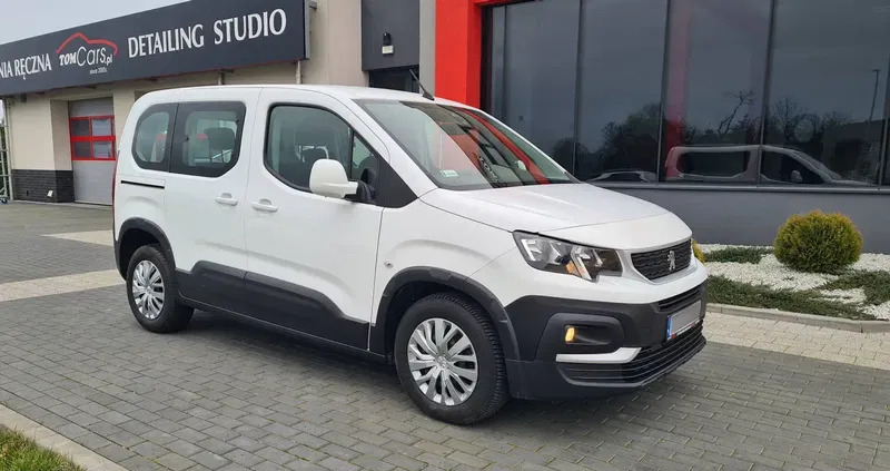 samochody osobowe Peugeot Rifter cena 58900 przebieg: 147000, rok produkcji 2019 z Częstochowa